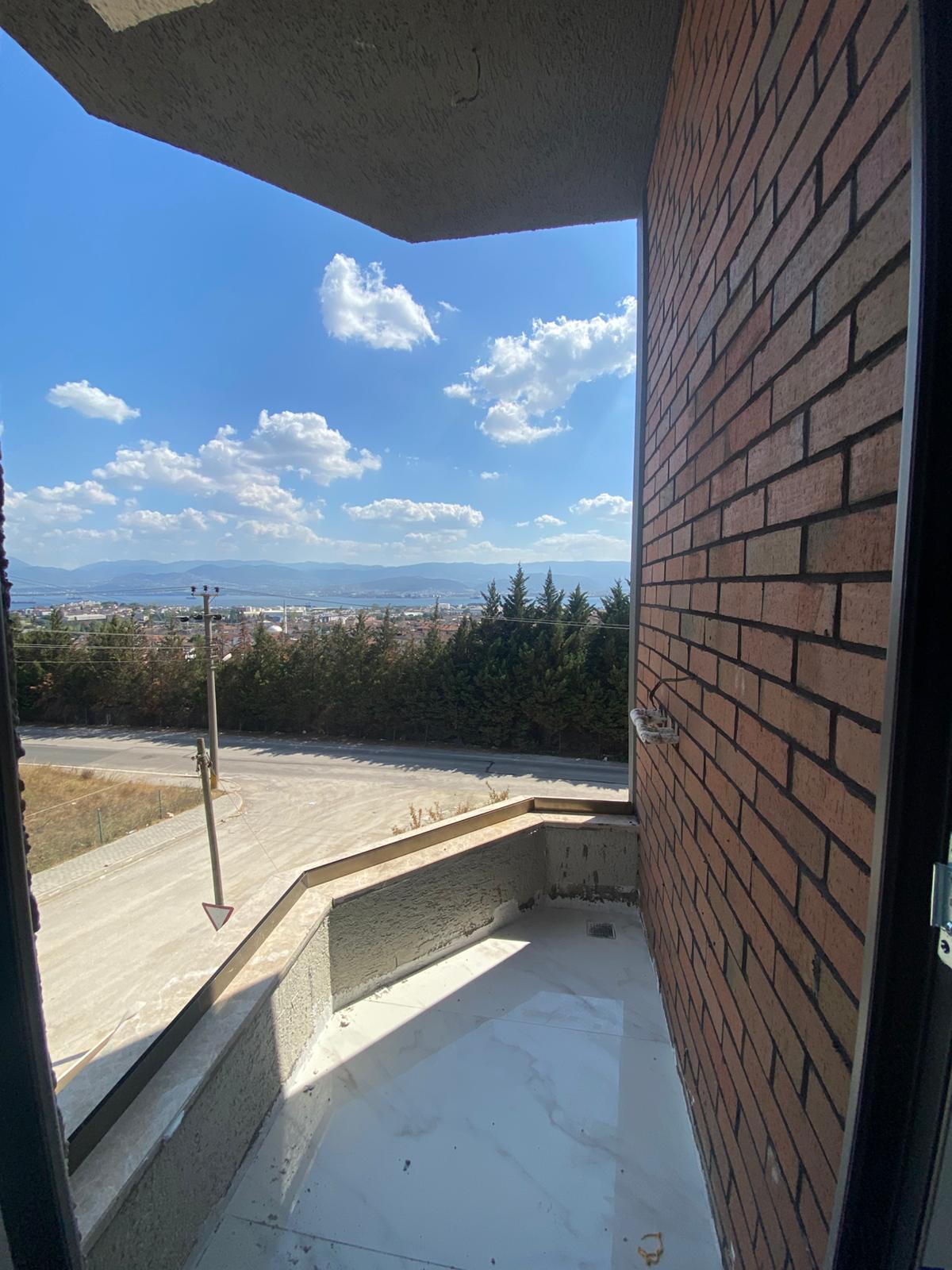 GEBMASTER'dan KREDİYE UYGUN 2+1 MANZARALI 118 m2 EĞİMSİZ DUBLEKS