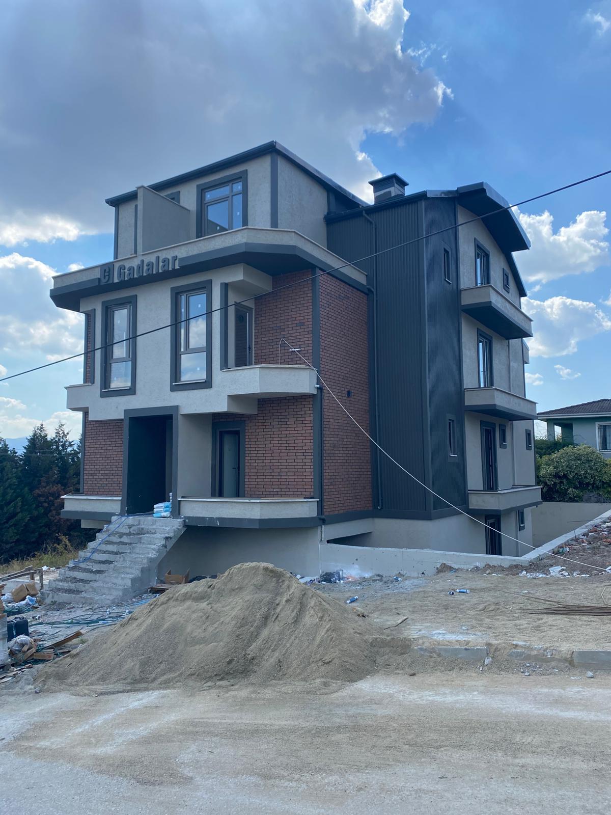 GEBMASTER'dan KREDİYE UYGUN 2+1 MANZARALI 118 m2 EĞİMSİZ DUBLEKS