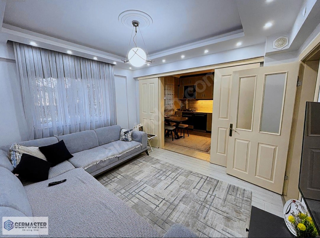 "GEBMASTER" Gayrimenkul'den Satılık Triplex Müstakil Bina..