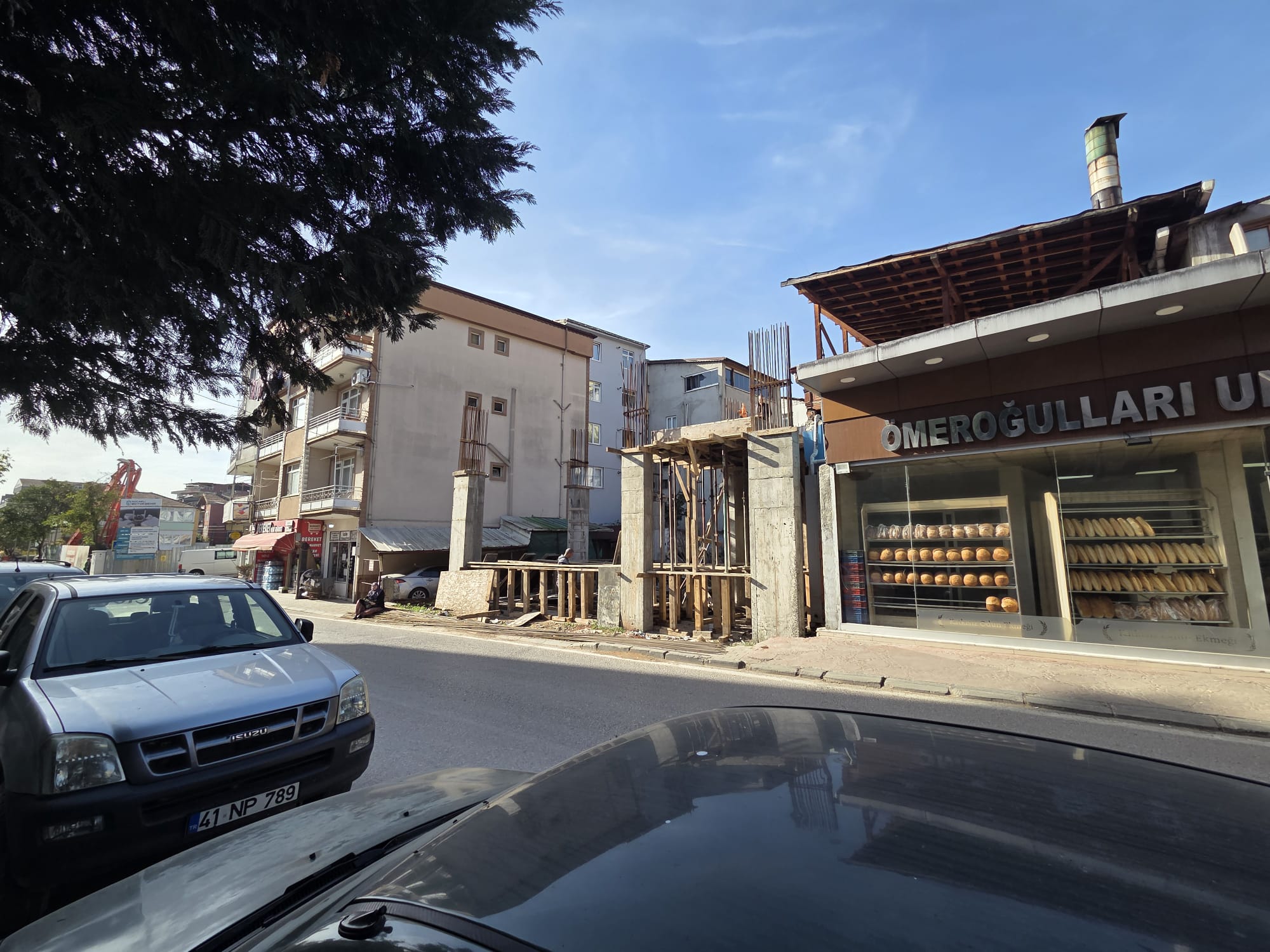 KURUÇEŞME MERKEZ'DE 2+1 SATILIK DAİRE