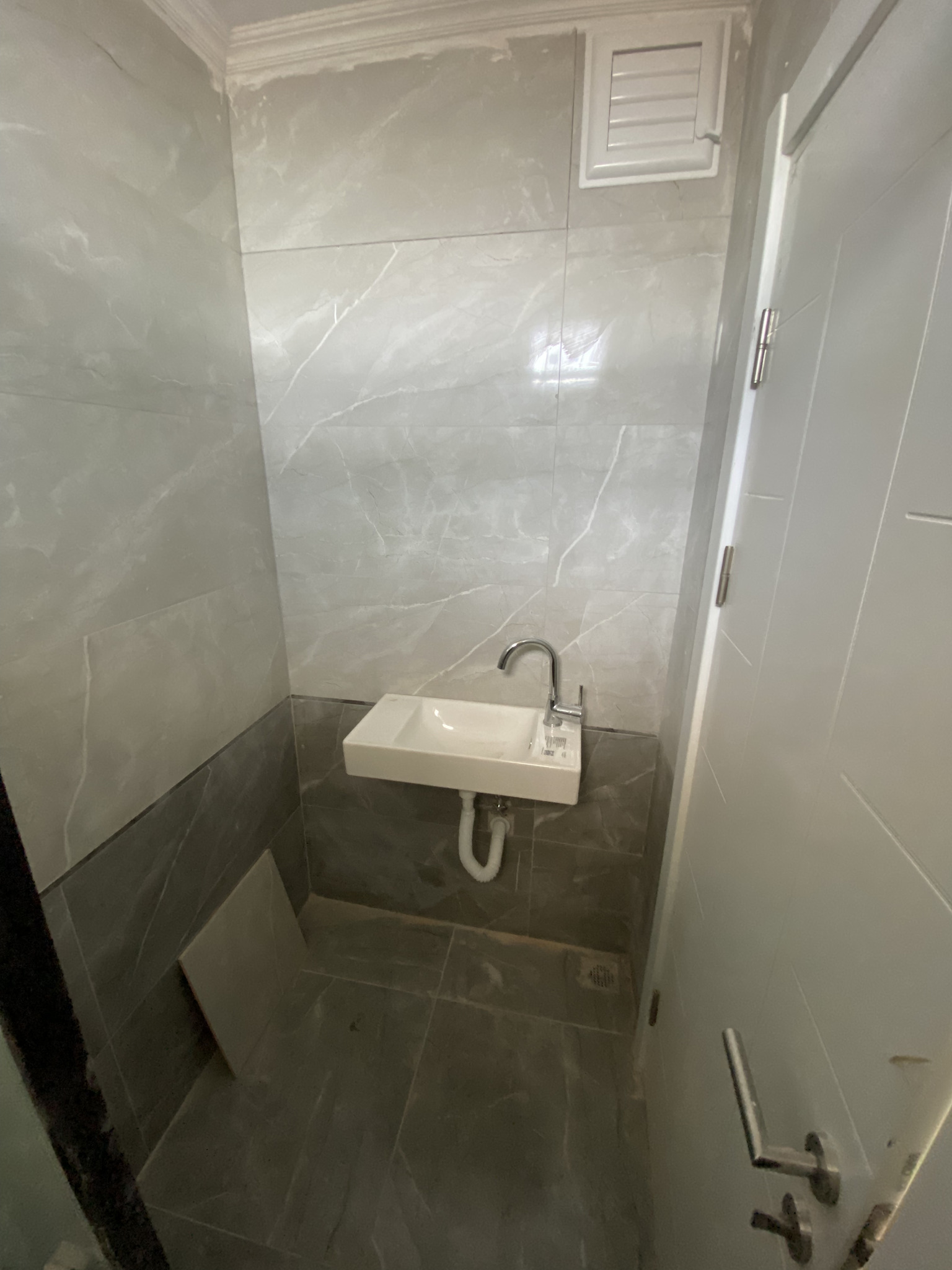 GEBMASTER'DAN 3+1 FATİH MAH. OTOPARK ÜSTÜ EBEVEYN BANYOLU SATILIK DAİRE