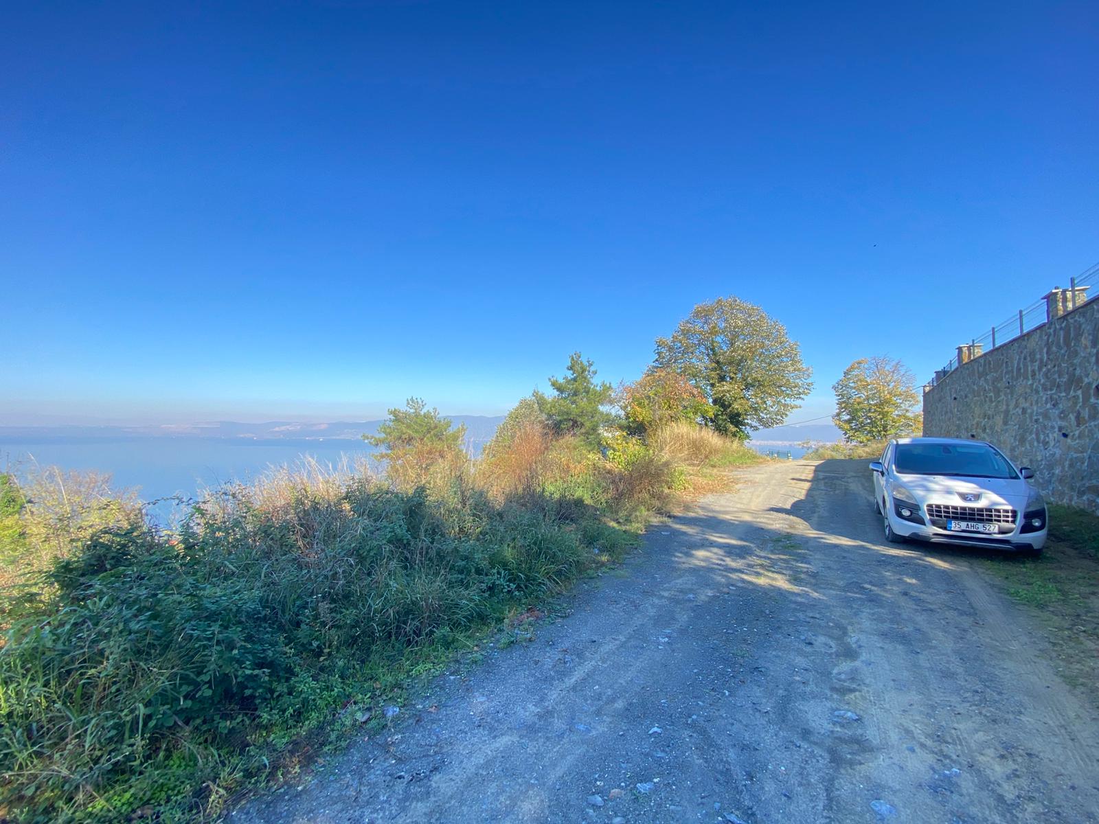 GEBMASTER'DAN GÖLCÜK ULAŞLI'DA VİLLAYA UYGUN SONSUZ DENİZ MANZARALI ARSA