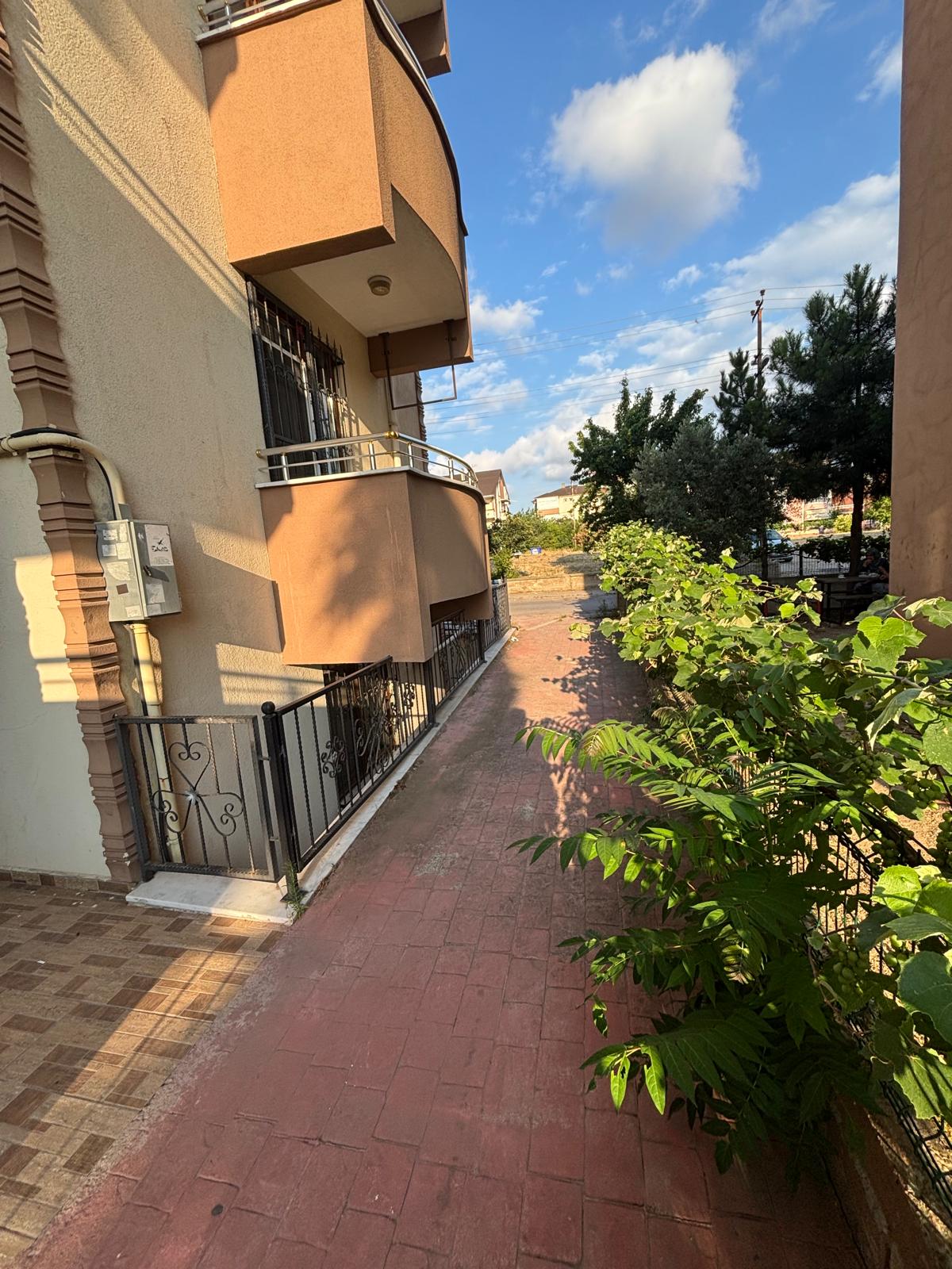 GEBMASTER'DAN BEKÇİ GRUP SİTESİ 3+1 150 m² SATILIK BAHÇE DUBLEX