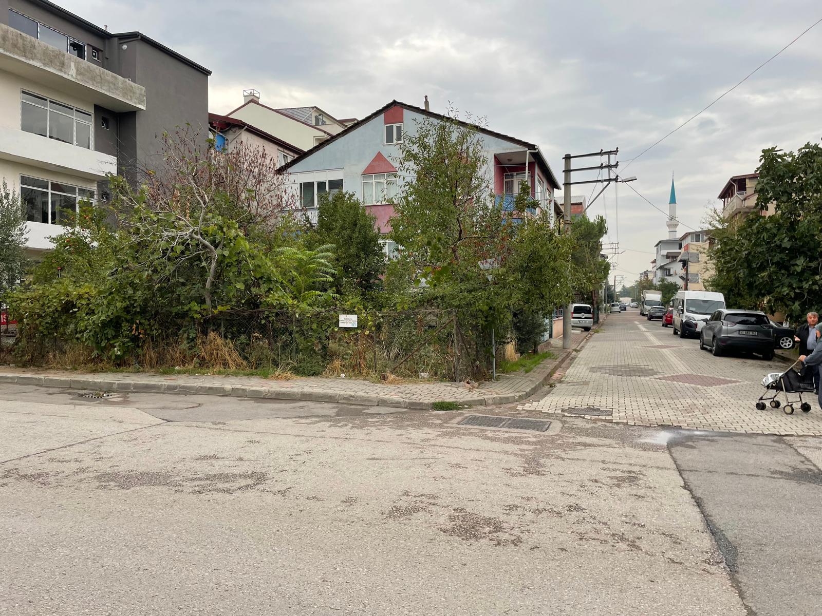 GEBMASTER' dan SANAYİ VE TİCARETİN KALBİNDE 3 KAT İMARLI T3 ARSA