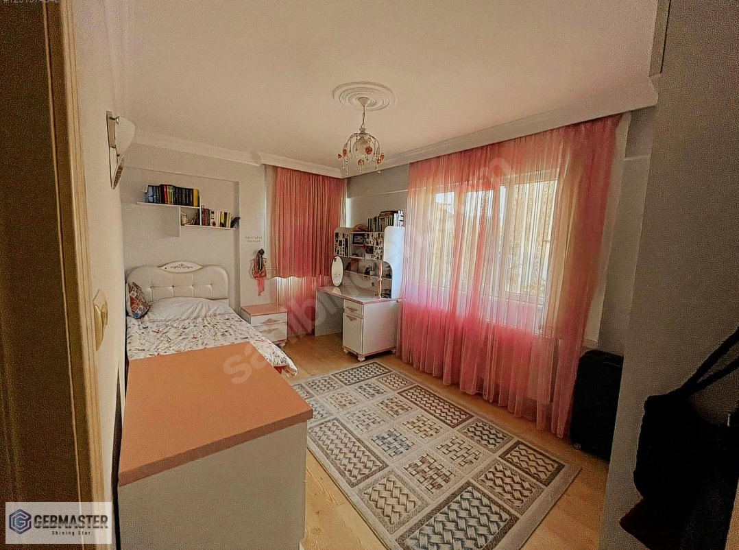 "GEBMASTER" Gayrimenkul'den Satılık Triplex Müstakil Bina..