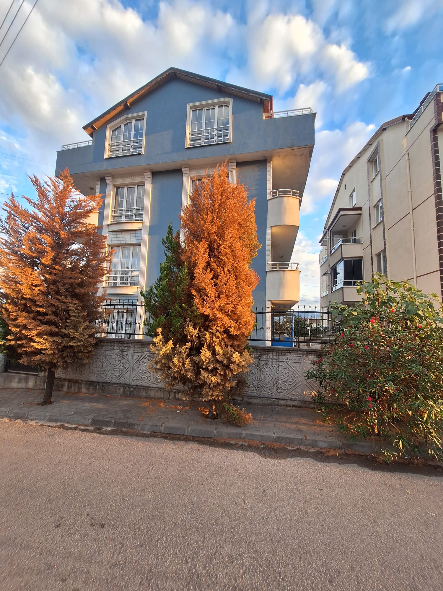 GEBMASTER'DAN YAVUZ SULTAN SELİM MAH. 140M² SATILIK DAİRE