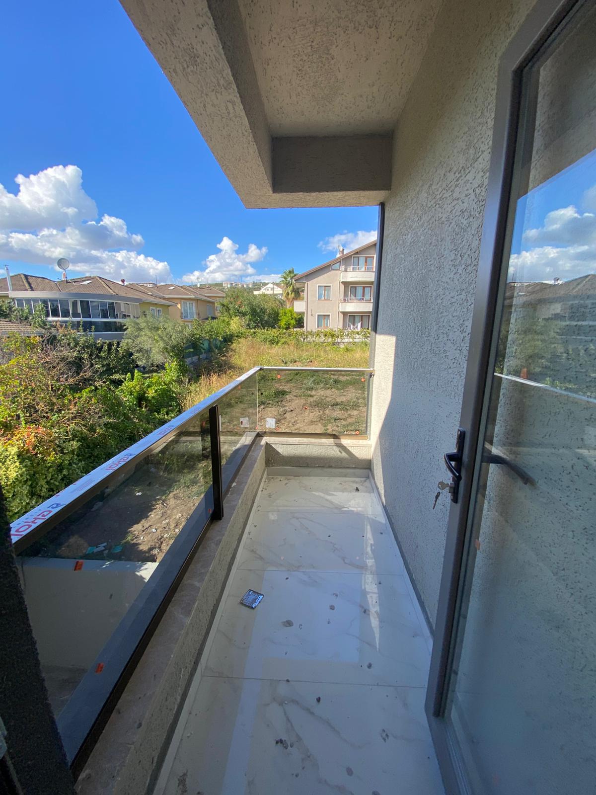 GEBMASTER'dan KREDİYE UYGUN 3+1 VERANDALI 131 m2 BAHÇE DUBLEKS