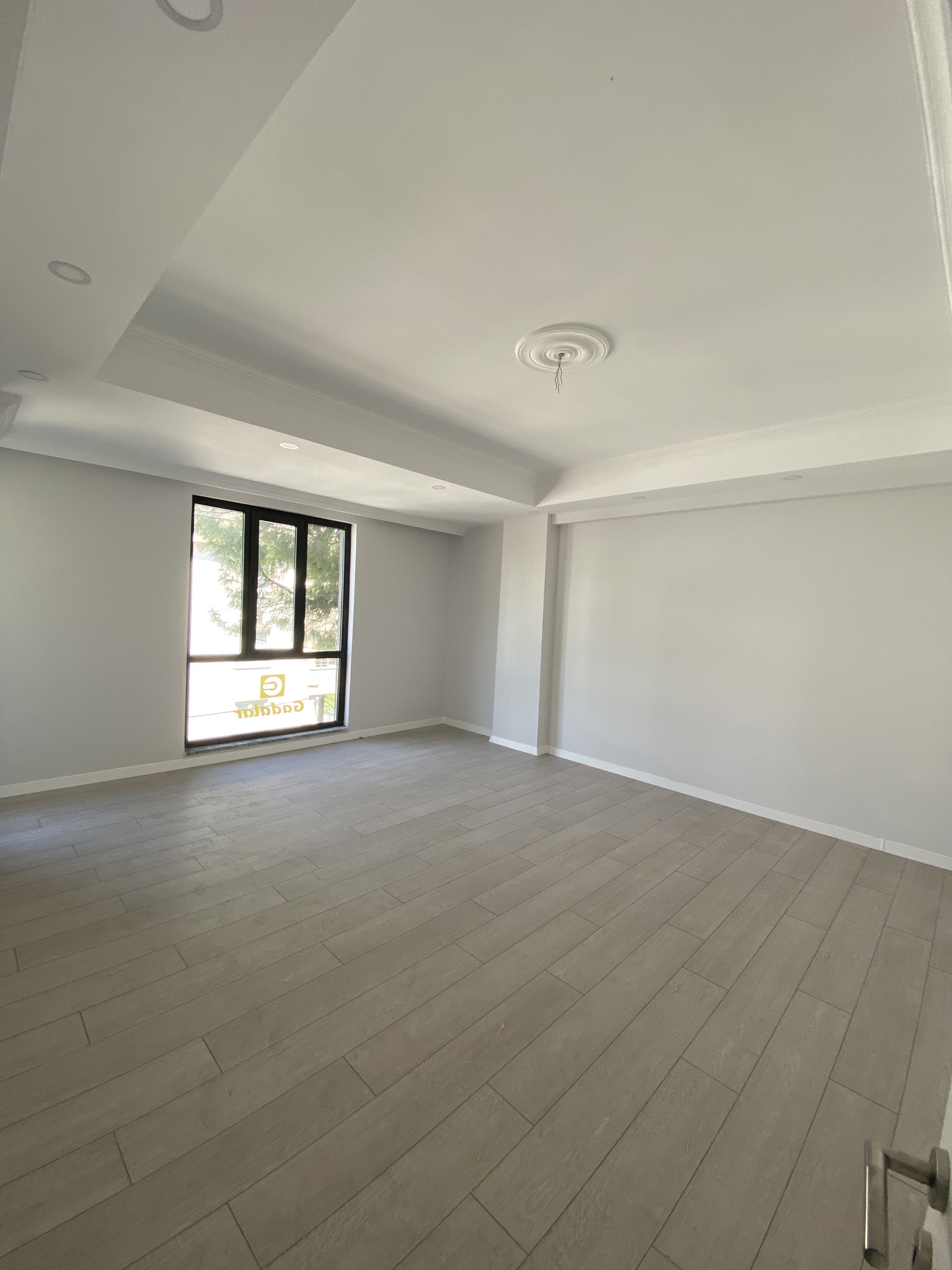 GEBMASTER'DAN 3+1 FATİH MAH. OTOPARK ÜSTÜ EBEVEYN BANYOLU SATILIK DAİRE