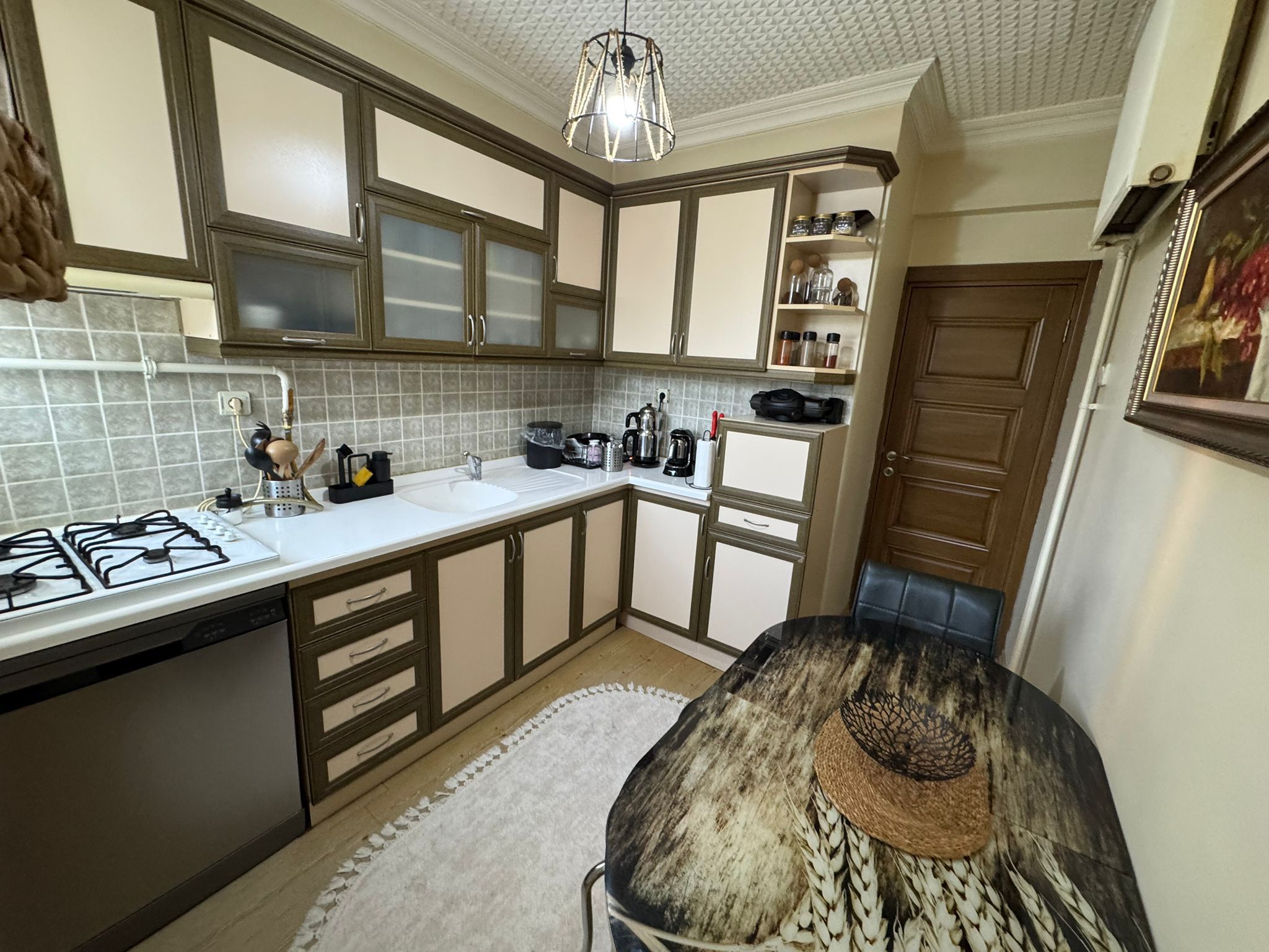 GEBMASTER'dan FİYAT DÜŞTÜ HARİKA KONUM, 60 EVLERDE SATILIK DAİRE