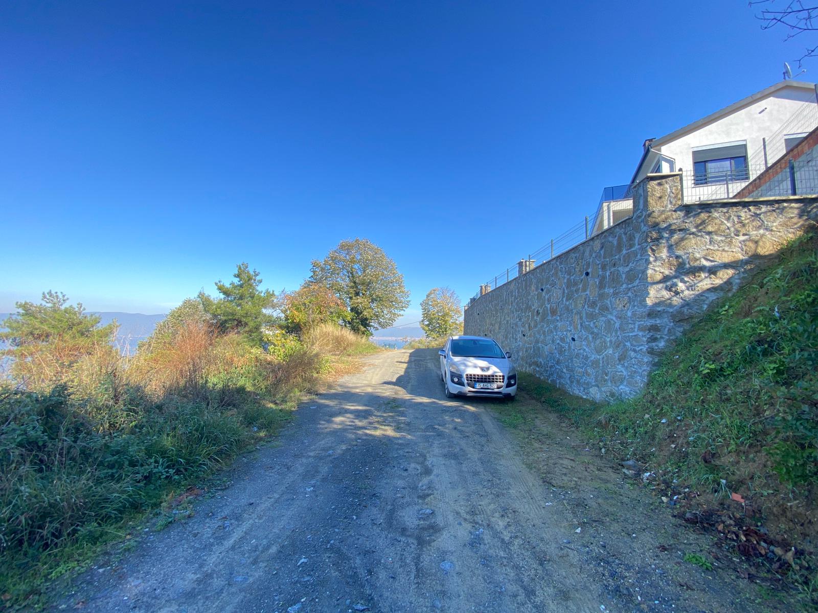 GEBMASTER'DAN GÖLCÜK ULAŞLI'DA VİLLAYA UYGUN SONSUZ DENİZ MANZARALI ARSA