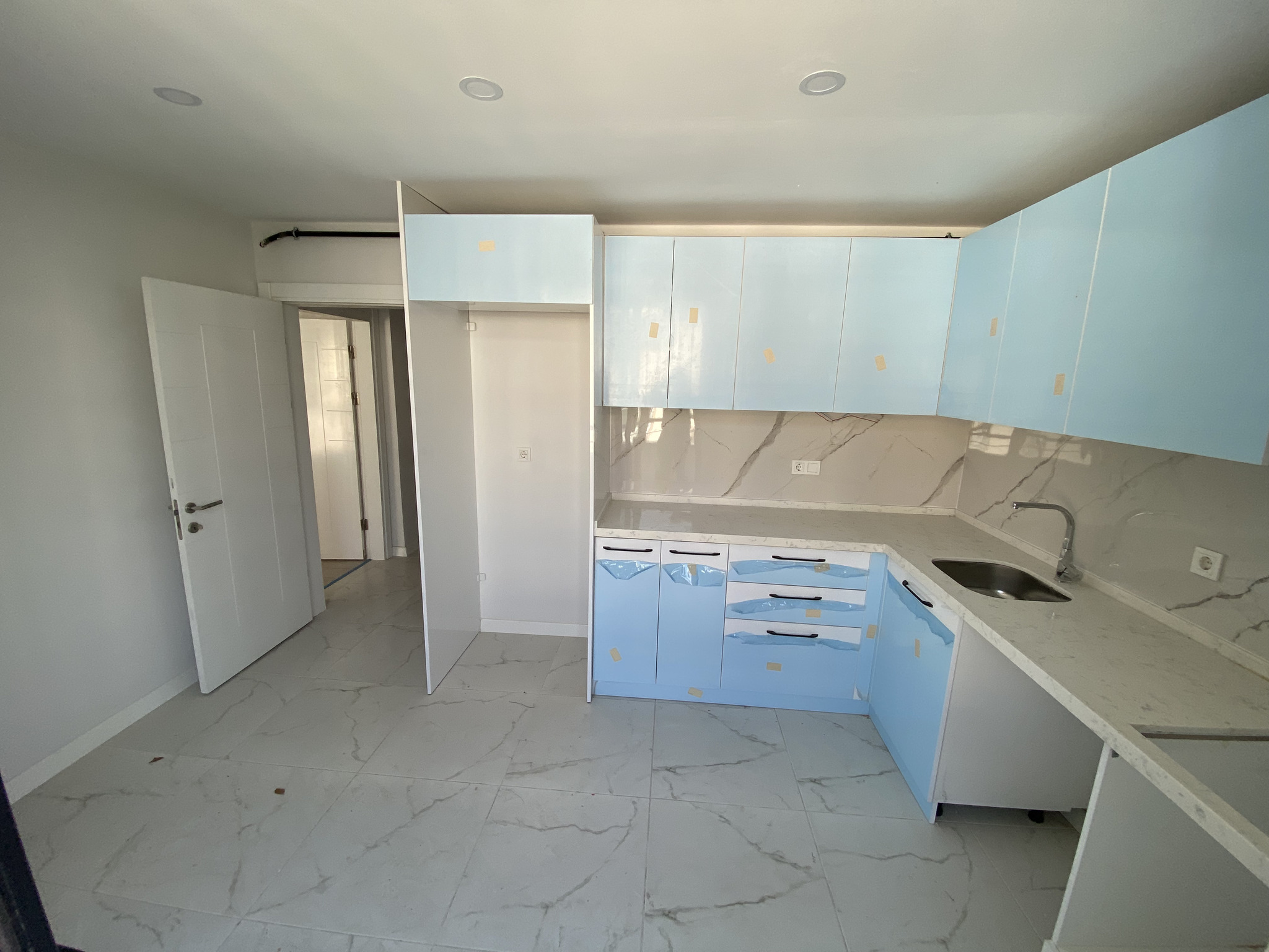 GEBMASTER'DAN 3+1 FATİH MAH. OTOPARK ÜSTÜ EBEVEYN BANYOLU SATILIK DAİRE